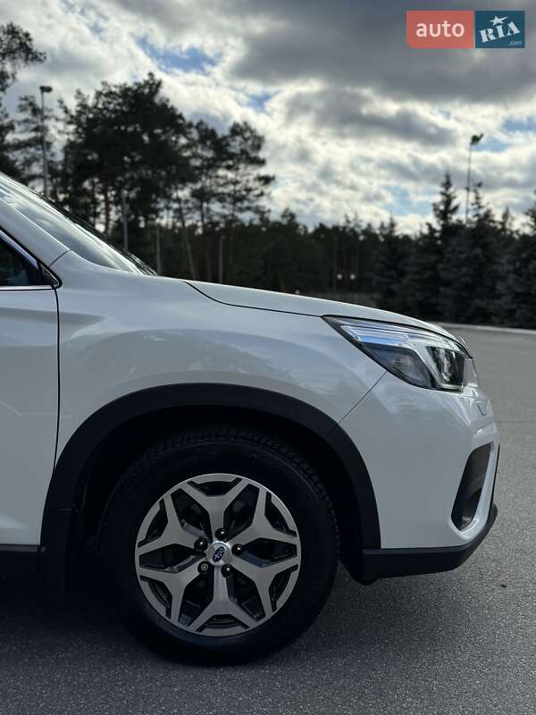 Позашляховик / Кросовер Subaru Forester 2019 в Києві фото 26 Позашляховик / Кросовер Subaru Forester 2019 в Києві