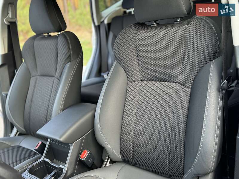 Позашляховик / Кросовер Subaru Forester 2019 в Києві фото 40 Позашляховик / Кросовер Subaru Forester 2019 в Києві
