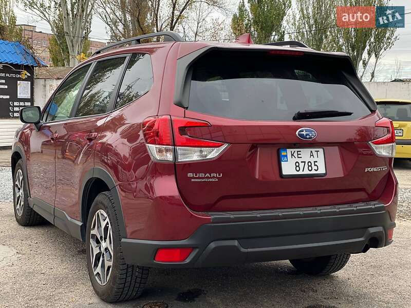 Позашляховик / Кросовер Subaru Forester 2020 в Дніпрі
