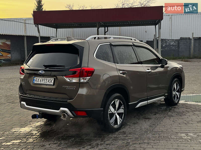 Внедорожник / Кроссовер Subaru Forester 2019 в Харькове