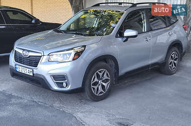 Позашляховик / Кросовер Subaru Forester 2019 в Дніпрі