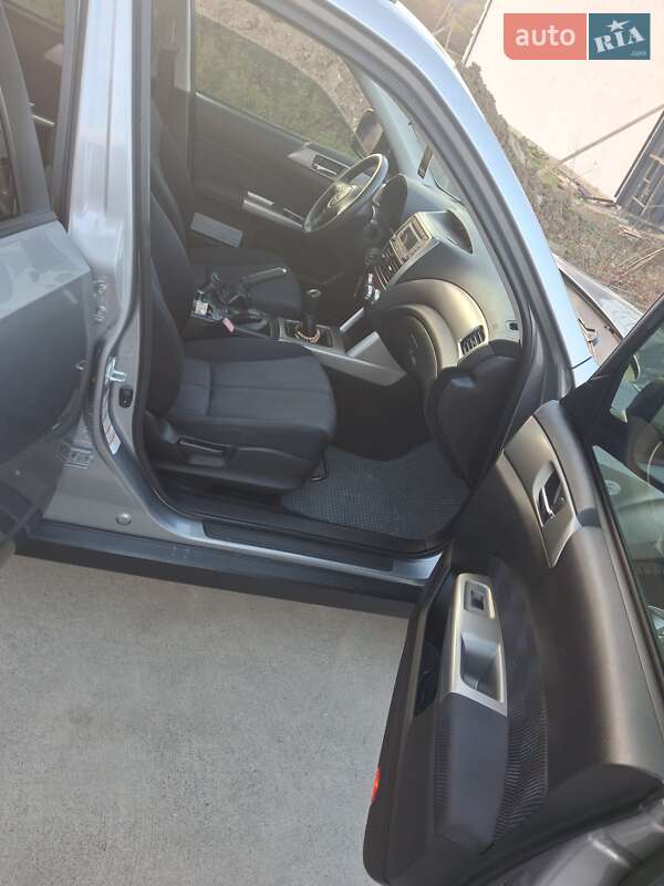 Позашляховик / Кросовер Subaru Forester 2009 в Косові фото 24 Позашляховик / Кросовер Subaru Forester 2009 в Косові