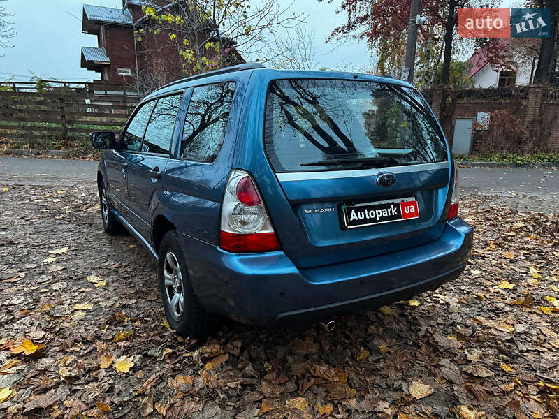 Внедорожник / Кроссовер Subaru Forester 2006 в Киеве
