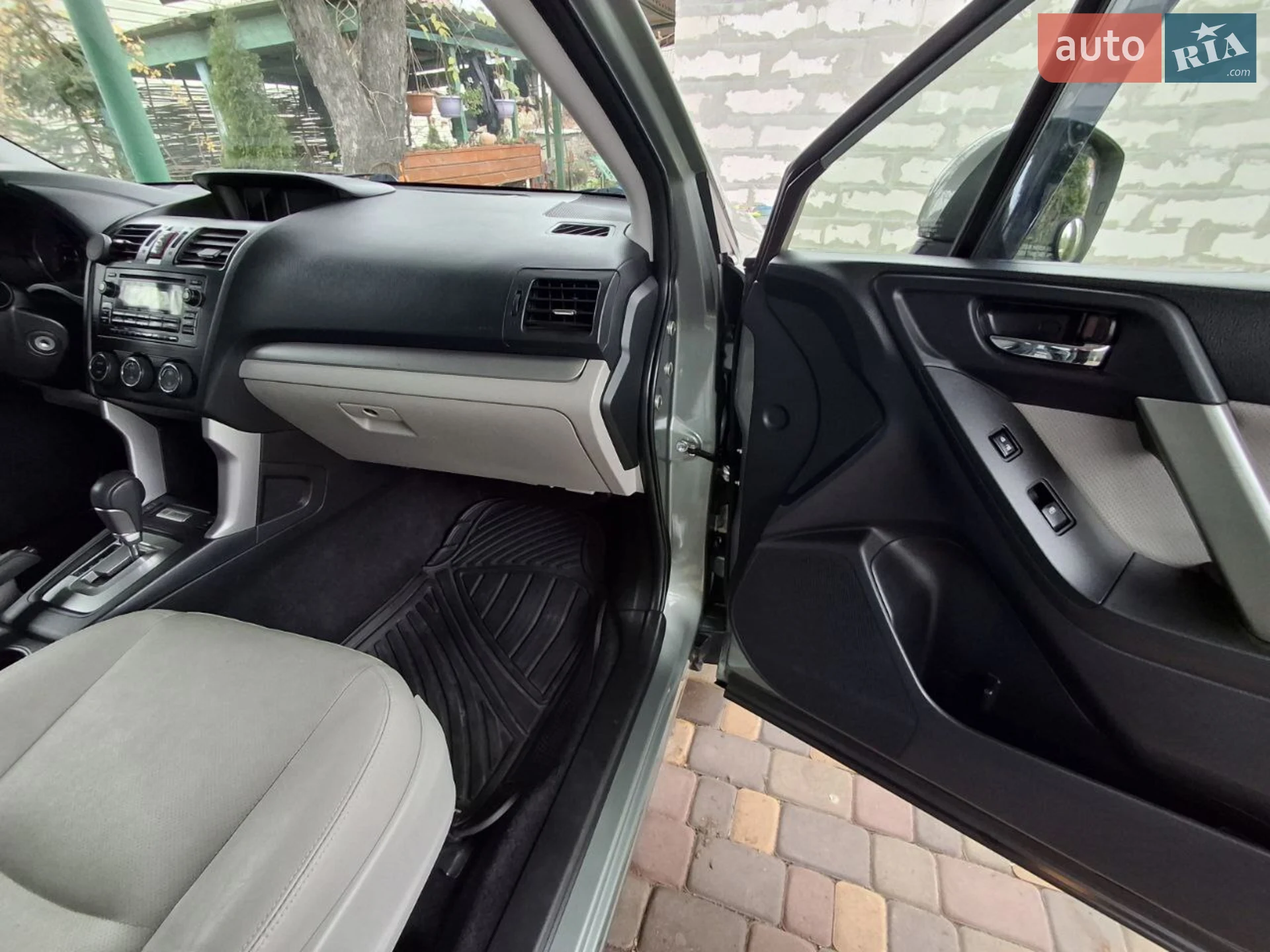 2014 Subaru Forester - мініатюра 15