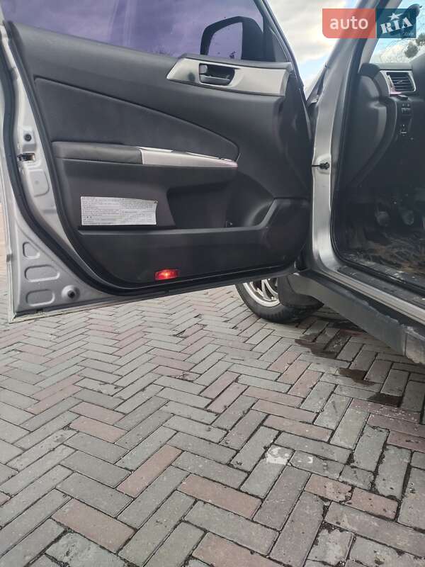 Позашляховик / Кросовер Subaru Forester 2008 в Харкові