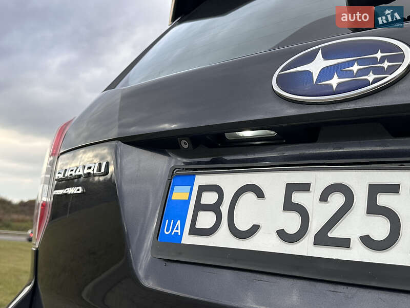 Позашляховик / Кросовер Subaru Forester 2015 в Львові