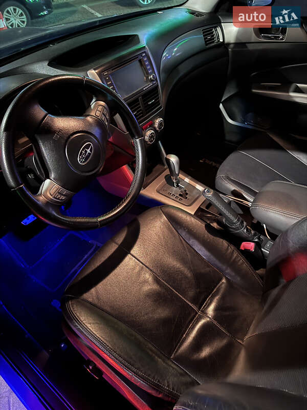 Позашляховик / Кросовер Subaru Forester 2010 в Києві