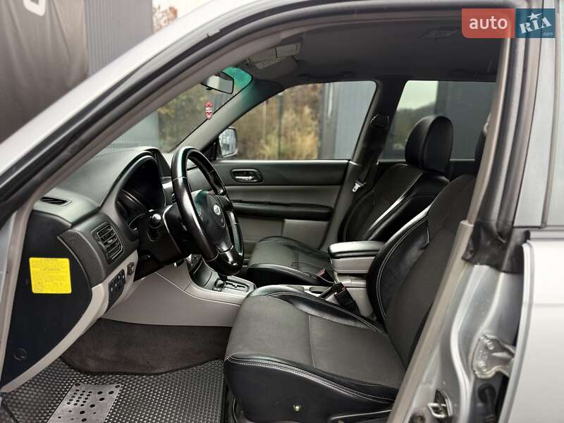 Внедорожник / Кроссовер Subaru Forester 2006 в Львове