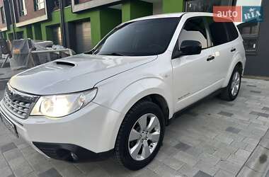 Позашляховик / Кросовер Subaru Forester 2011 в Тернополі