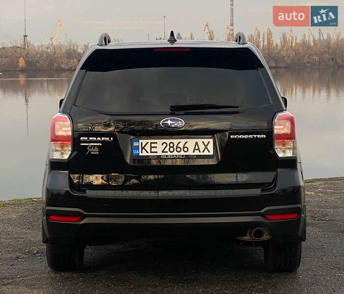 Позашляховик / Кросовер Subaru Forester 2017 в Дніпрі
