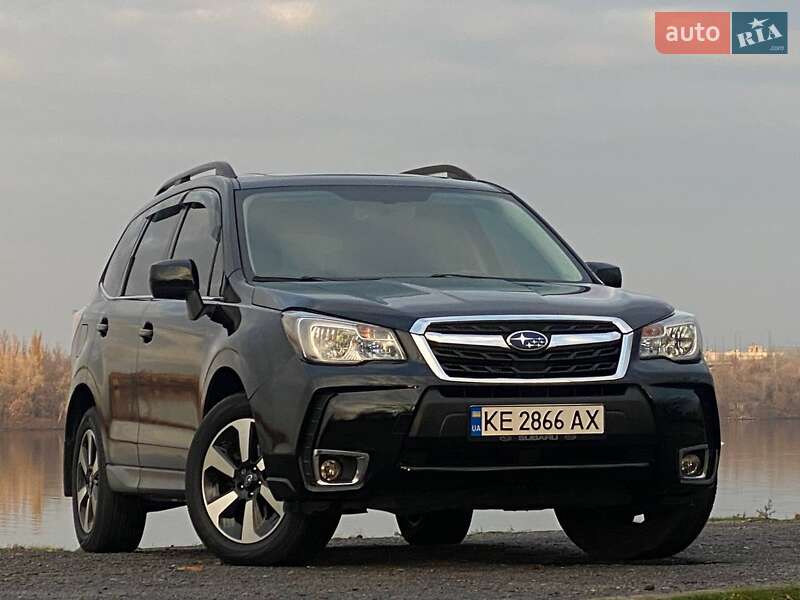 Позашляховик / Кросовер Subaru Forester 2017 в Дніпрі