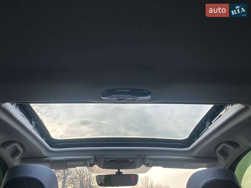 Позашляховик / Кросовер Subaru Forester 2017 в Дніпрі