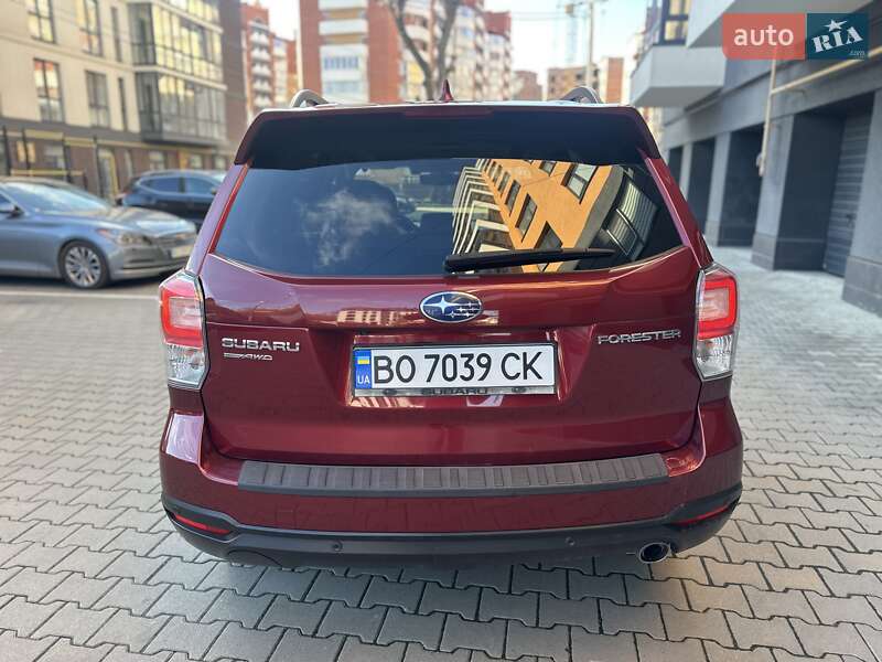 Внедорожник / Кроссовер Subaru Forester 2017 в Тернополе