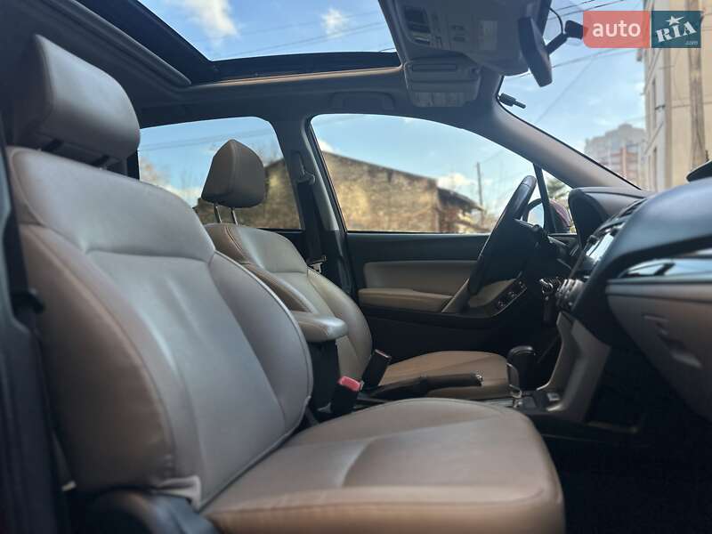 Внедорожник / Кроссовер Subaru Forester 2017 в Тернополе