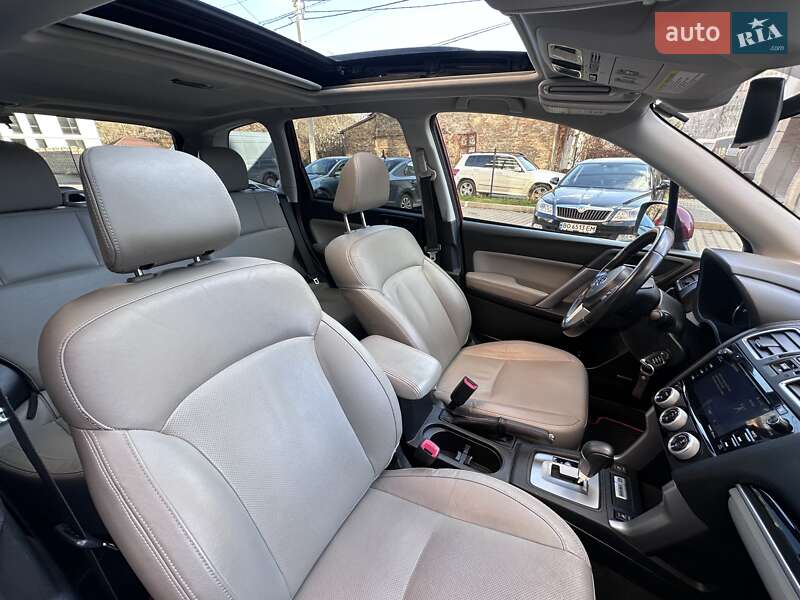 Внедорожник / Кроссовер Subaru Forester 2017 в Тернополе