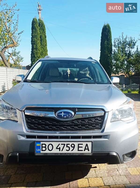 Внедорожник / Кроссовер Subaru Forester 2015 в Тернополе