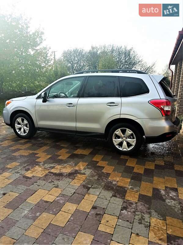 Внедорожник / Кроссовер Subaru Forester 2015 в Тернополе