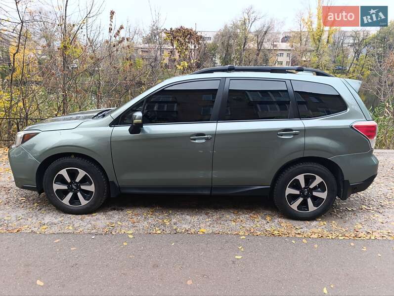 Внедорожник / Кроссовер Subaru Forester 2018 в Запорожье