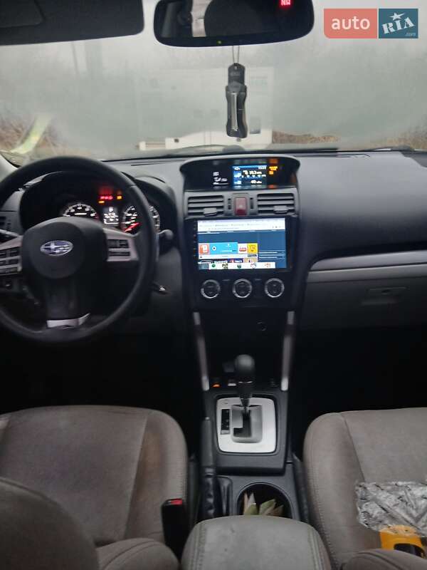 Внедорожник / Кроссовер Subaru Forester 2013 в Жовкве