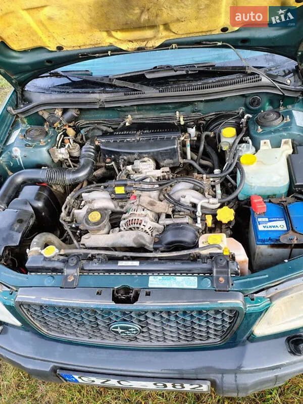 Внедорожник / Кроссовер Subaru Forester 2000 в Шевченкове