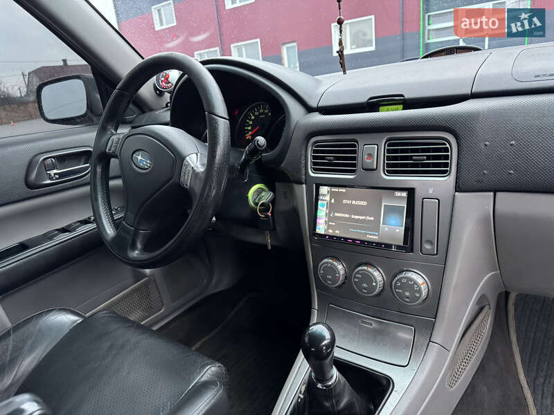 Позашляховик / Кросовер Subaru Forester 2005 в Дубні