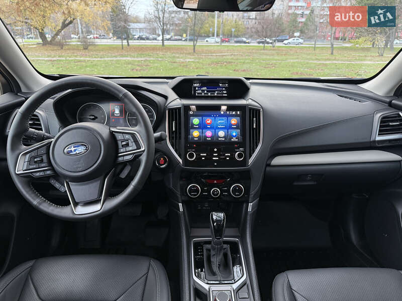 Позашляховик / Кросовер Subaru Forester 2022 в Дніпрі