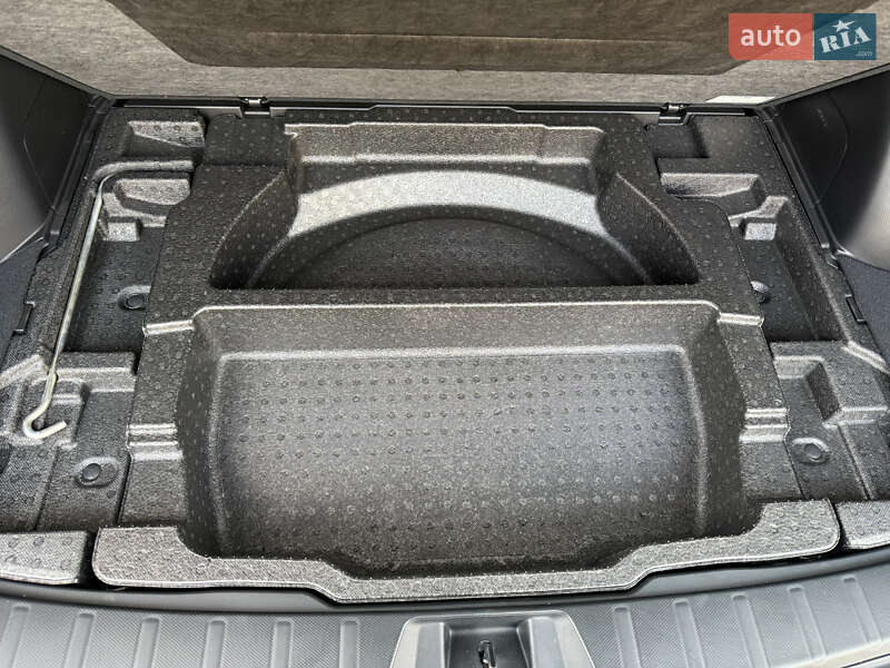 Позашляховик / Кросовер Subaru Forester 2022 в Дніпрі