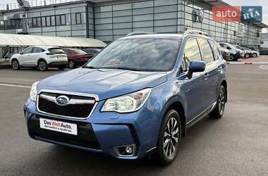 Позашляховик / Кросовер Subaru Forester 2015 в Києві