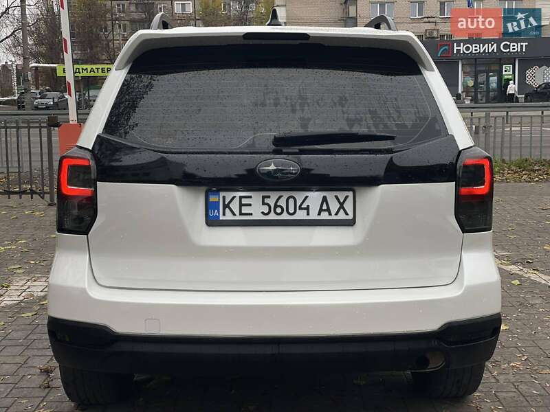 Внедорожник / Кроссовер Subaru Forester 2018 в Днепре