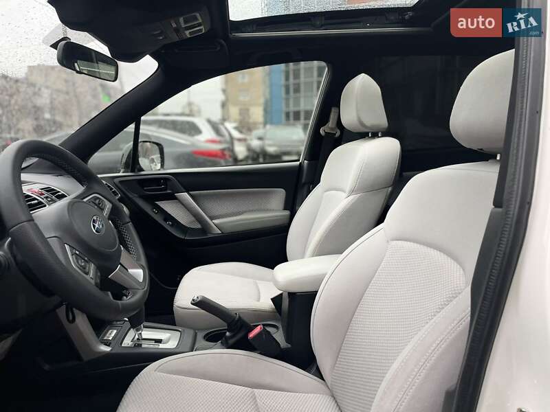 Внедорожник / Кроссовер Subaru Forester 2018 в Днепре