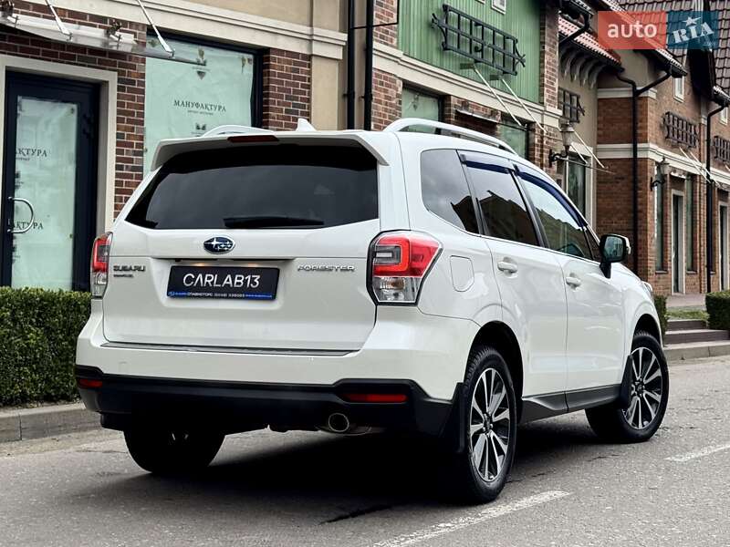 Внедорожник / Кроссовер Subaru Forester 2018 в Киеве