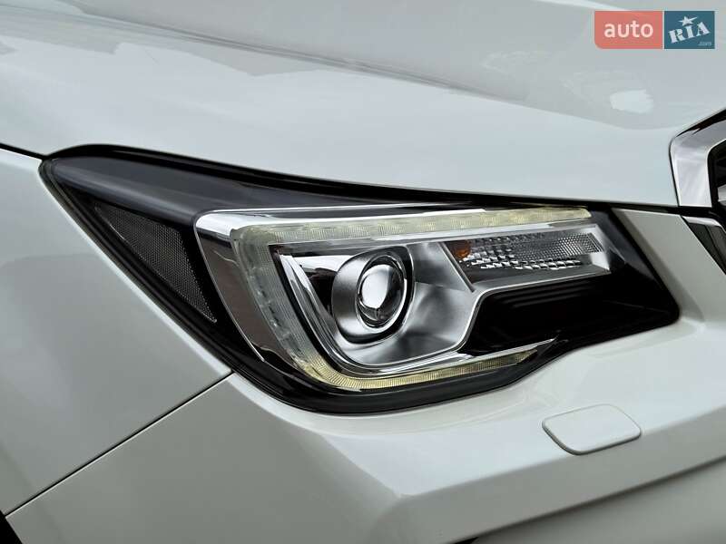 Внедорожник / Кроссовер Subaru Forester 2018 в Киеве