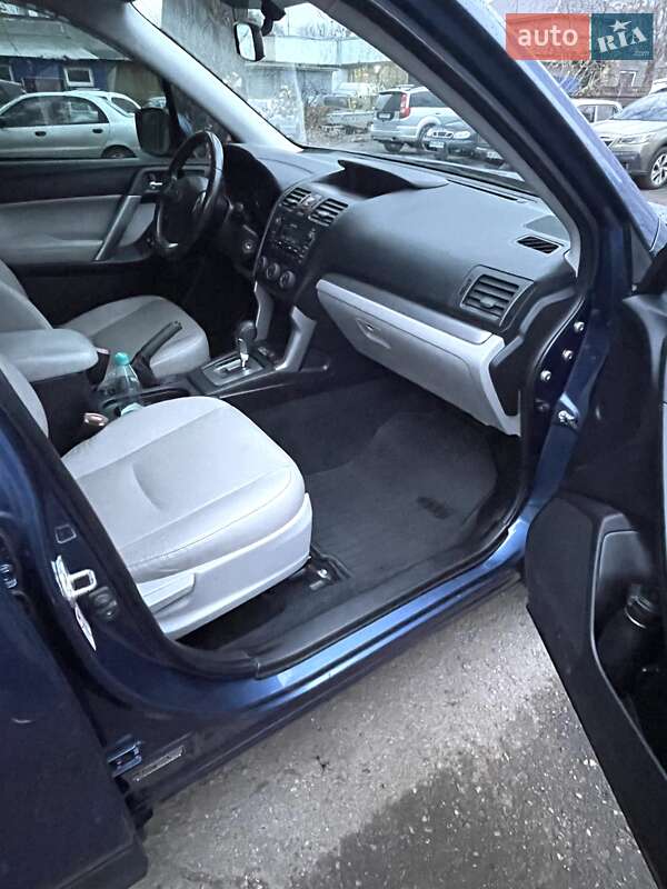 Позашляховик / Кросовер Subaru Forester 2014 в Дніпрі фото 11 Позашляховик / Кросовер Subaru Forester 2014 в Дніпрі