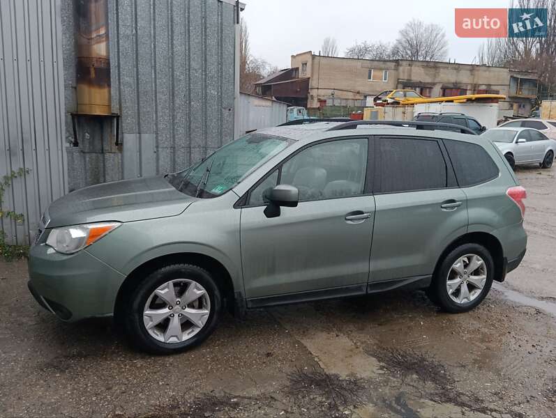 Позашляховик / Кросовер Subaru Forester 2013 в Запоріжжі