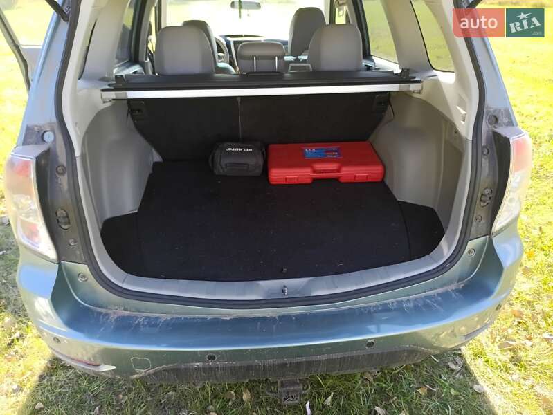 Позашляховик / Кросовер Subaru Forester 2012 в Житомирі
