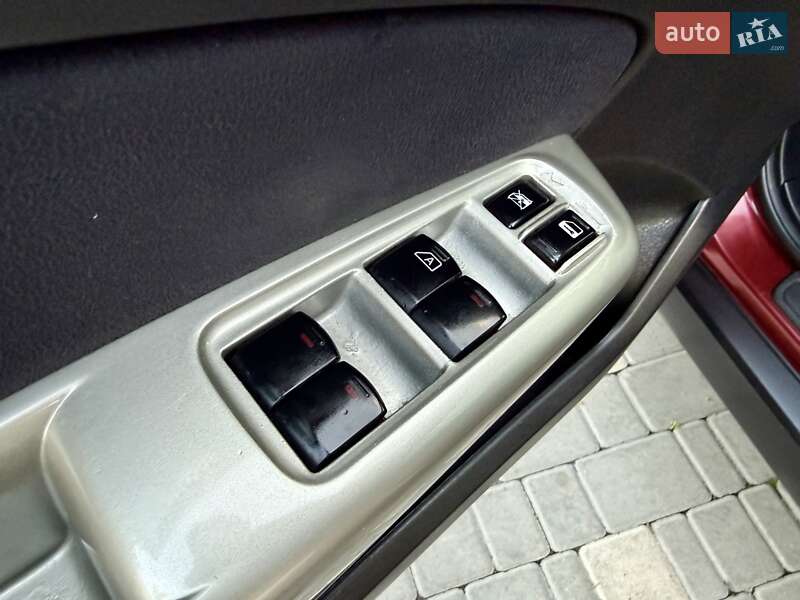 Внедорожник / Кроссовер Subaru Forester 2008 в Одессе