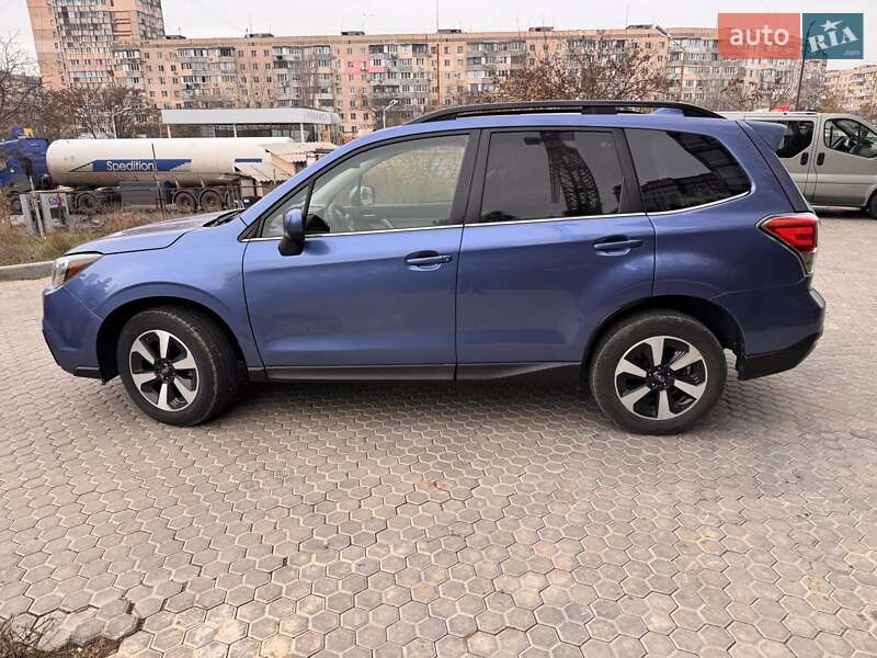 Внедорожник / Кроссовер Subaru Forester 2017 в Одессе