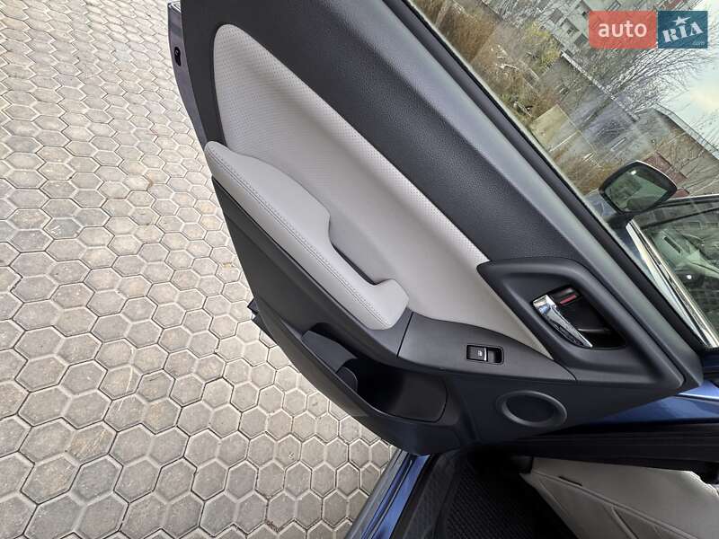 Внедорожник / Кроссовер Subaru Forester 2017 в Одессе