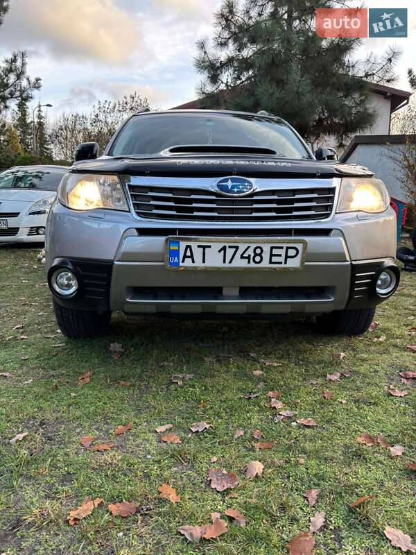 Внедорожник / Кроссовер Subaru Forester 2008 в Ивано-Франковске