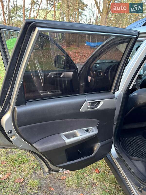 Внедорожник / Кроссовер Subaru Forester 2008 в Ивано-Франковске