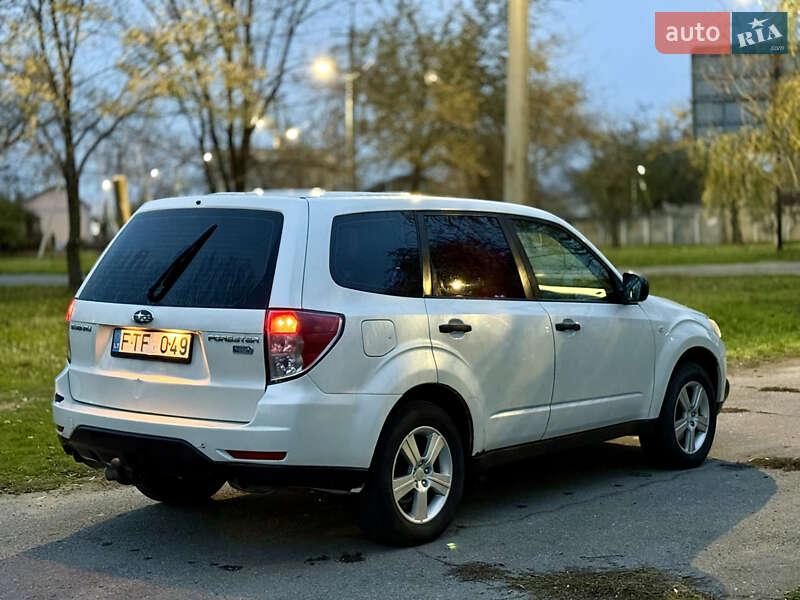 Внедорожник / Кроссовер Subaru Forester 2012 в Николаеве