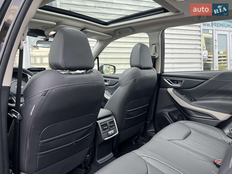 Позашляховик / Кросовер Subaru Forester 2024 в Києві
