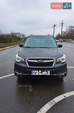 Позашляховик / Кросовер Subaru Forester 2017 в Бучі