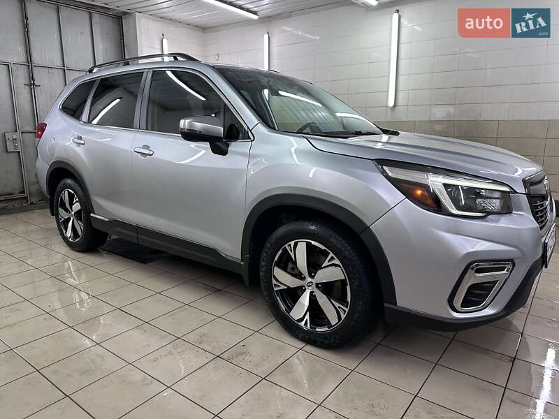 Позашляховик / Кросовер Subaru Forester 2019 в Сумах
