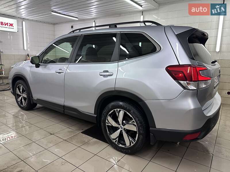 Позашляховик / Кросовер Subaru Forester 2019 в Сумах