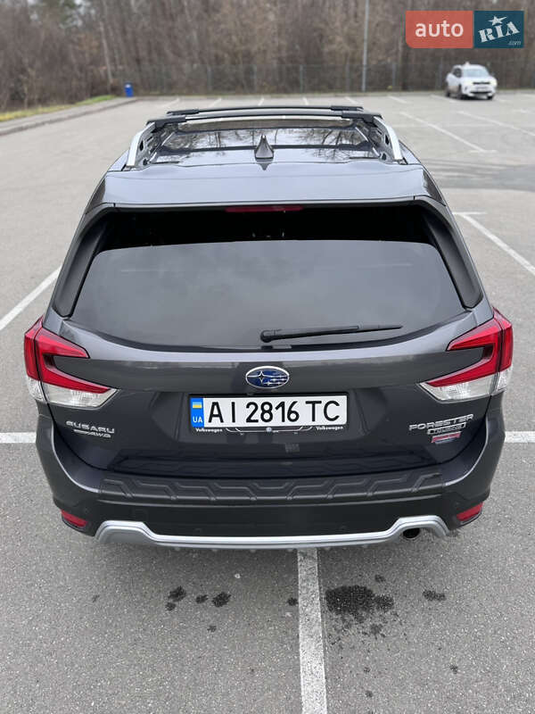 Внедорожник / Кроссовер Subaru Forester 2022 в Киеве