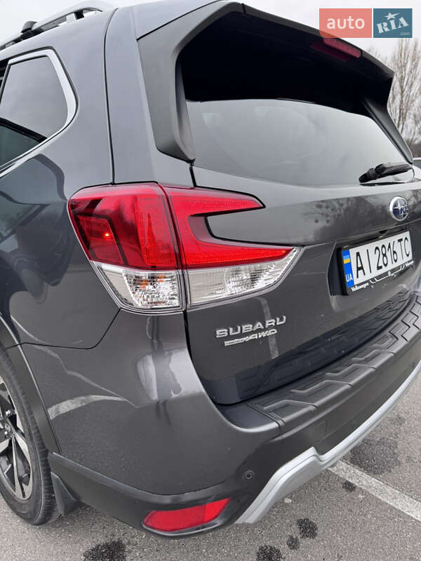 Внедорожник / Кроссовер Subaru Forester 2022 в Киеве