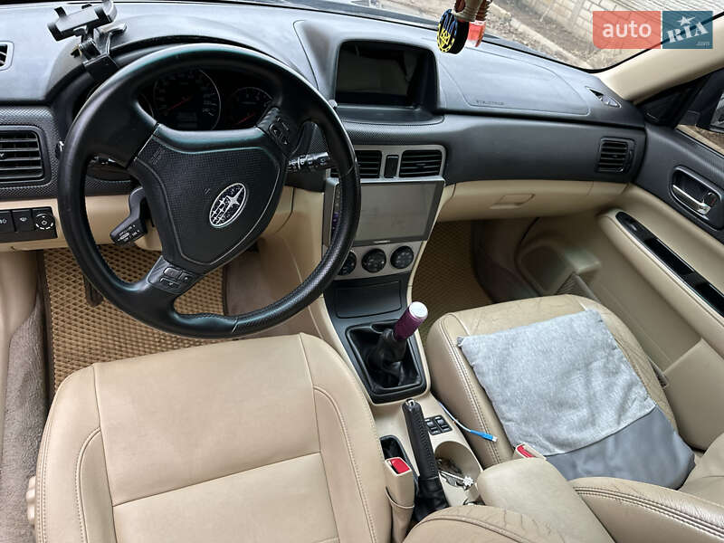 Внедорожник / Кроссовер Subaru Forester 2006 в Очакове