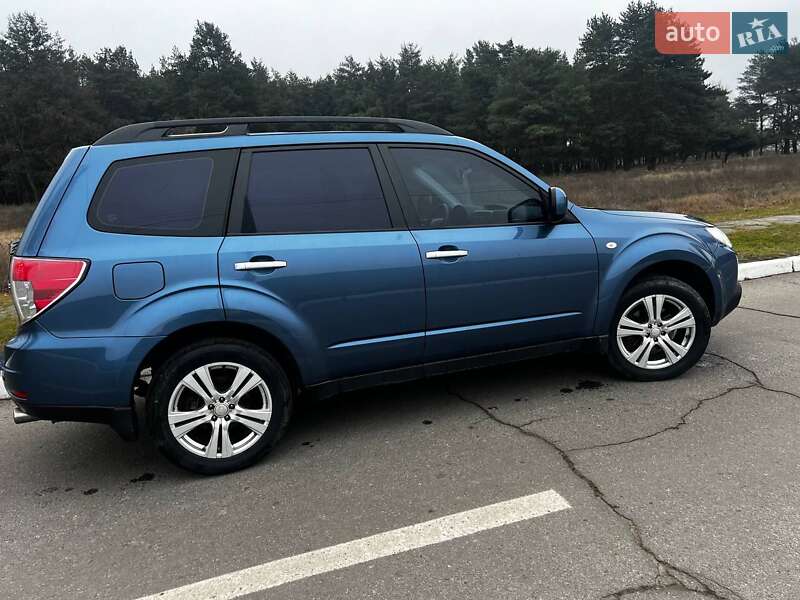 Внедорожник / Кроссовер Subaru Forester 2008 в Кременчуге