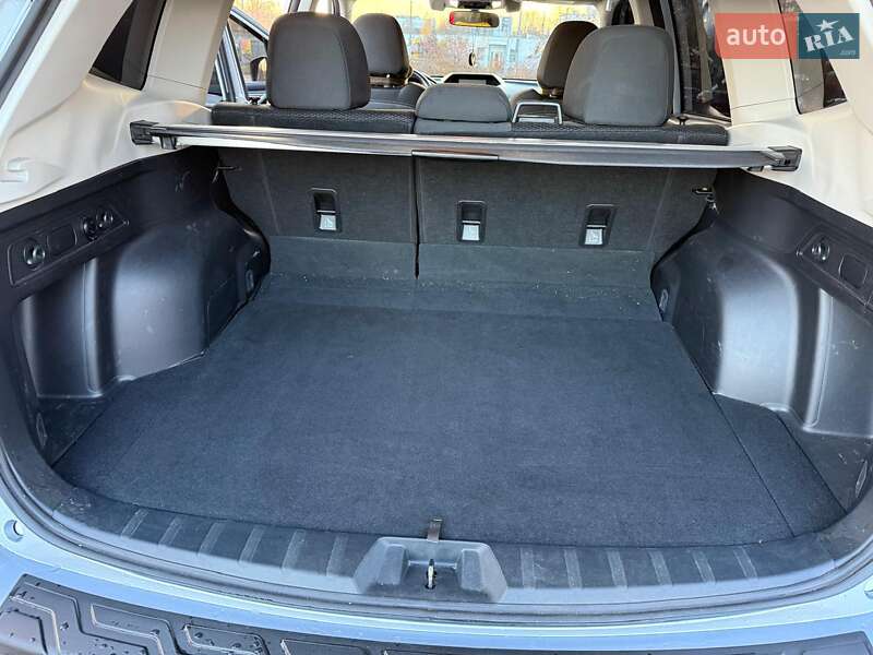 Позашляховик / Кросовер Subaru Forester 2019 в Києві фото 16 Позашляховик / Кросовер Subaru Forester 2019 в Києві